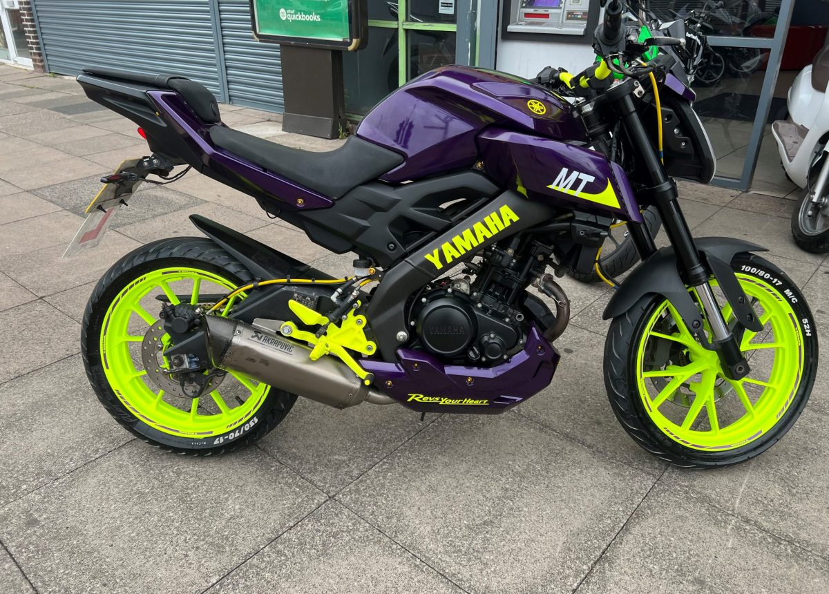 Yamaha mt 125 for sale purple & yellow